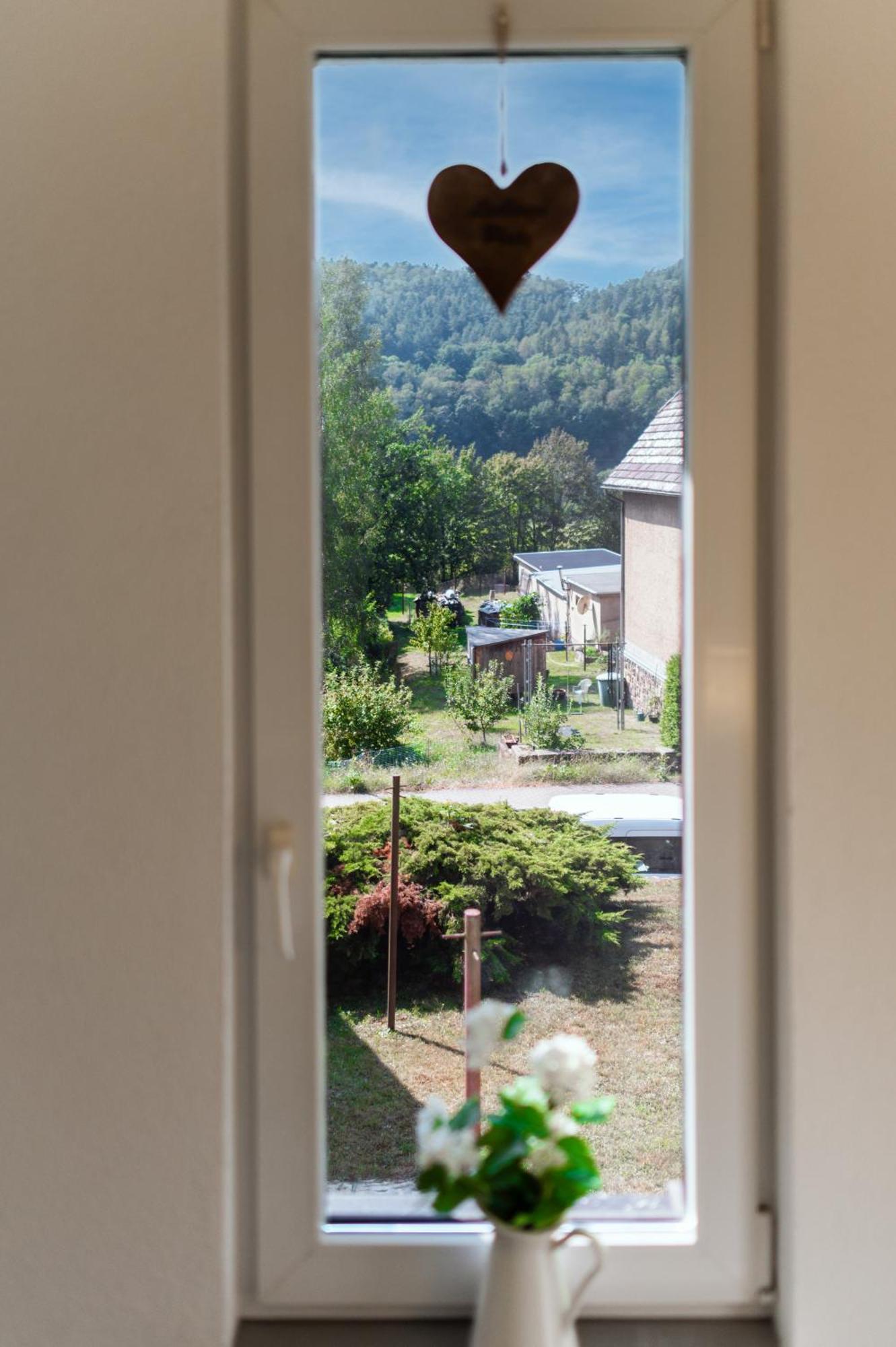 Haus Am Wald Villa Бад Шандау Екстериор снимка